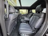 BYD Denza B8 2026
